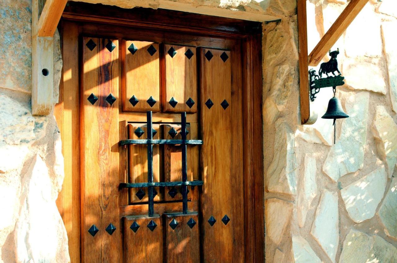 Casa Rural El Carmen De La Sierra ييكلا المظهر الخارجي الصورة